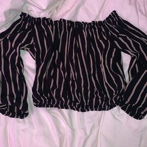 Brandy Melville off the shoulder crop top